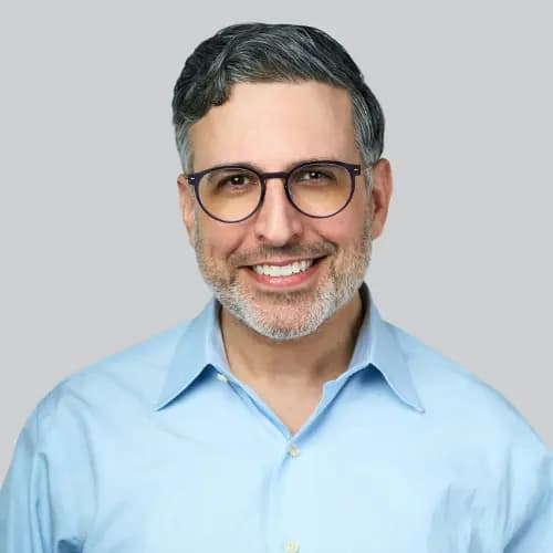 Glücklicher Kunde nach HU/AU bei JET Kfz